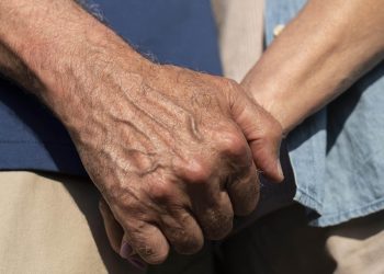 Lana del Rey - Young and Beautiful lyrics meaning